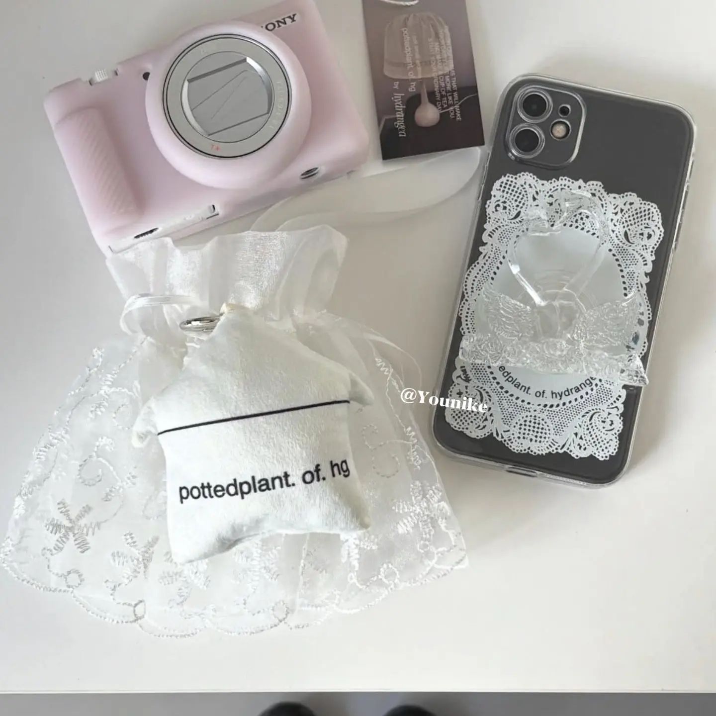Phone Cases Drawing - English Lace Art Student Retro Elegant
