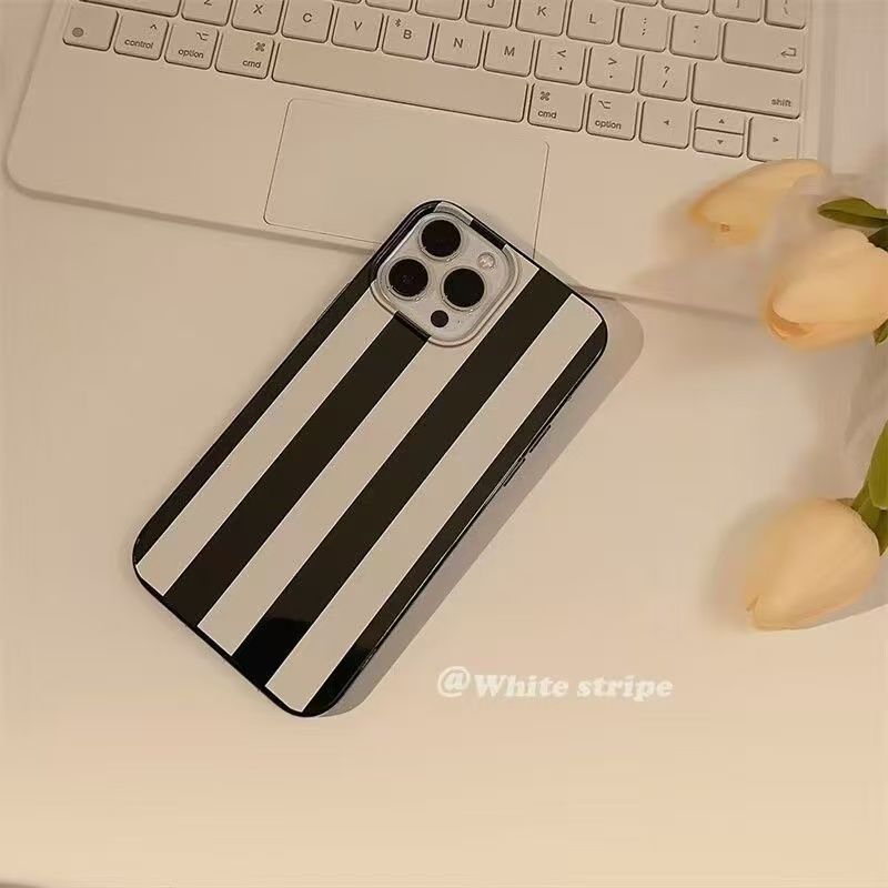 Small Niche Fresh Art Design W - Phone Cases Drawing reseña y precio